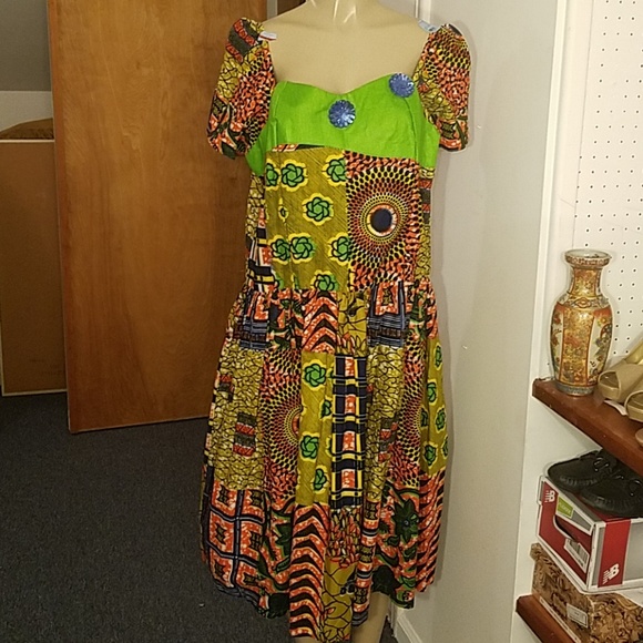 Handmade MULTI COLOR DRESS FROM GHANA - Picture 4 of 8